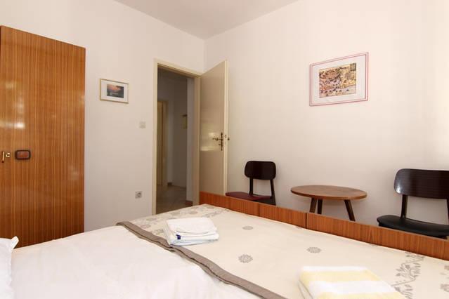Eco-Apartments With Nice Garden Baška Voda Kültér fotó